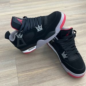 “Bred” Air Jordan 4